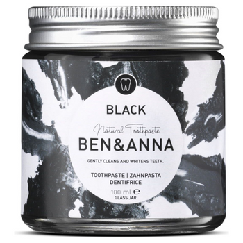 Pasta do zębów wybielająca BEN&ANNA Black 100 ml z węglem bez fluoru