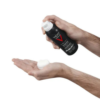 Pianka do golenia Vichy Homme Sensi Shave przeciw podrażnieniom 200 ml