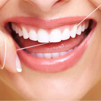 Oral-B Satin Floss Mint Nić Dentystyczna do zębów 25 m 1 szt